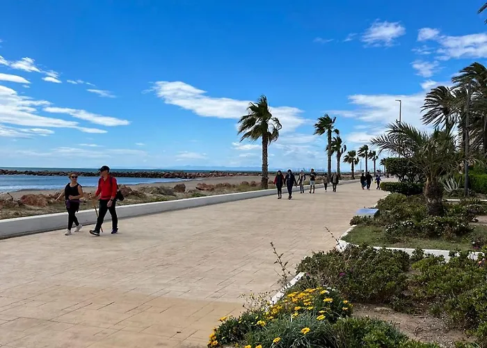 En Primera Linea De La Playa A 15 Minutos De La Ciudad De *