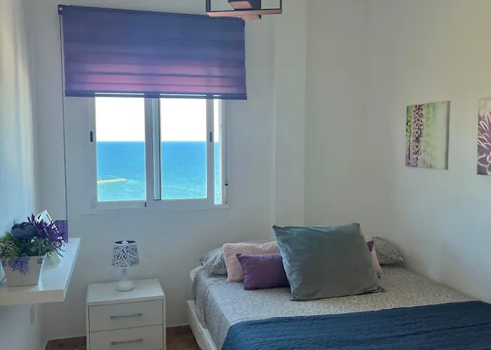 En Primera Linea De La Playa A 15 Minutos De La Ciudad De * 발렌시아