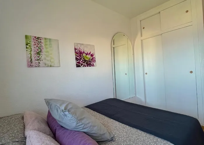 En Primera Linea De La Playa A 15 Minutos De La Ciudad De 아파트 *