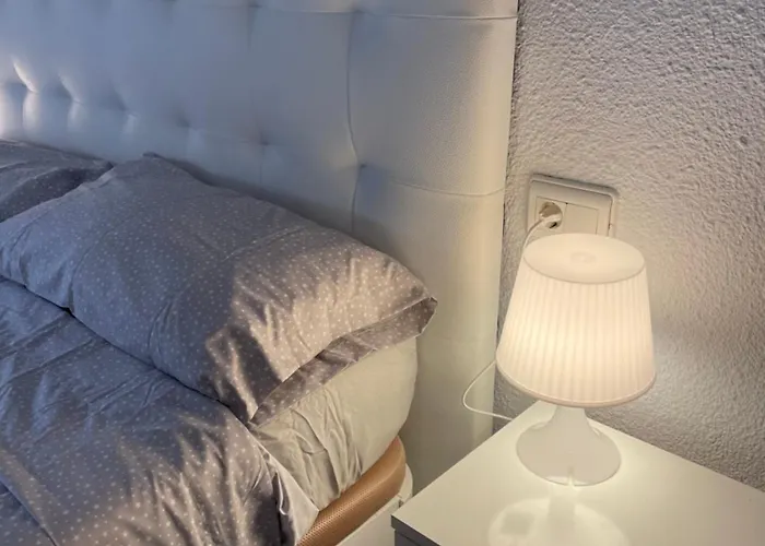 Cercano Al Centro 아파트 *