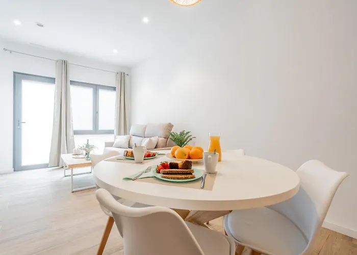 Mediterraneum D 아파트 *