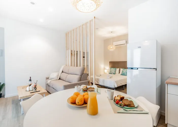 Apartment Mediterraneum F *