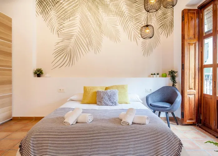 Apartment Sunny Modern Flat By Mercado Valencia