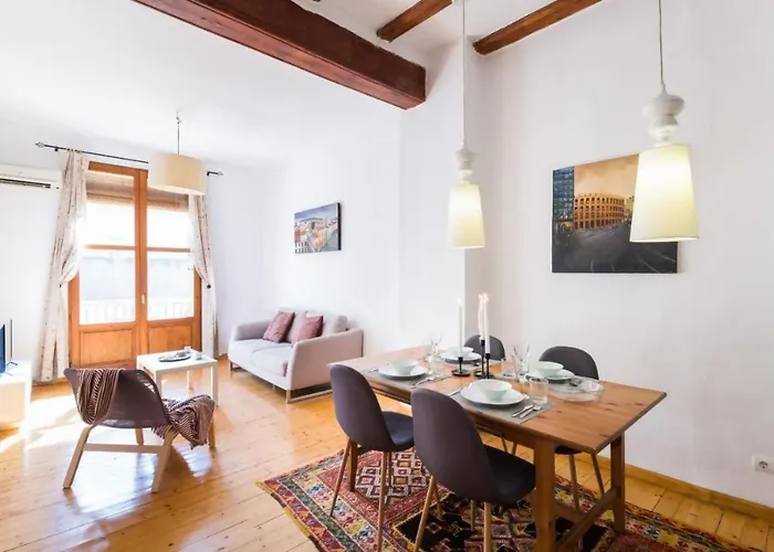 Old Town Plaza Negrito By Nomad Host شقة فالنسيا