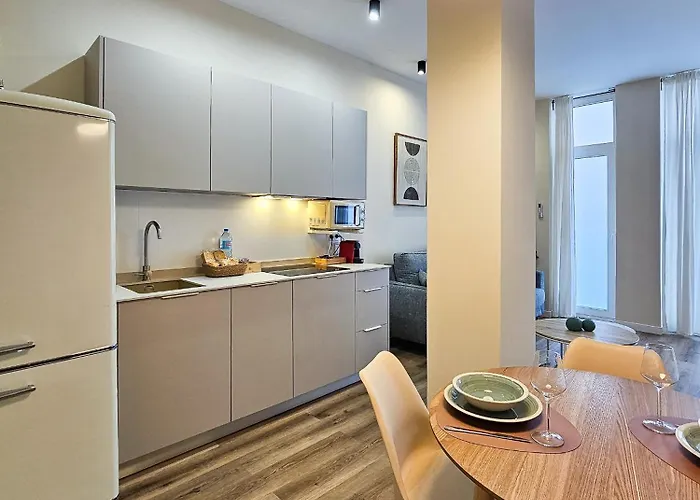 아파트 Pivote Flats - Marina B *