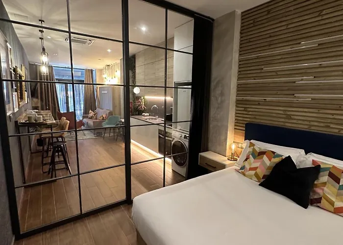 Magnifica Vivienda A Estrenar Junto A Plaza Espana *