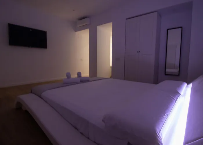 Bedtime By Concept Flats *