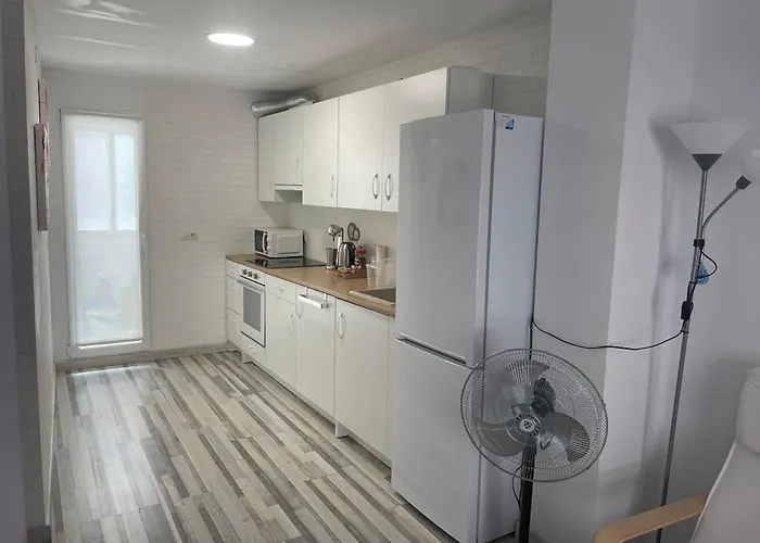 아파트 Piso Tranquilo Y Luminoso En 발렌시아