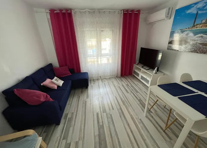 Piso Tranquilo Y Luminoso En *