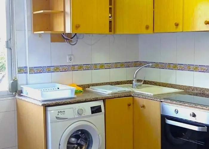 Y Suite. Upv, Uv Y Playa