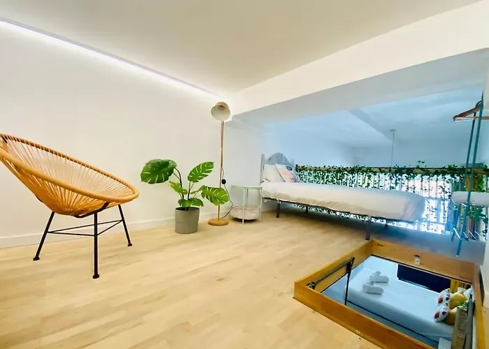 Flat For Family & Groups فالنسيا