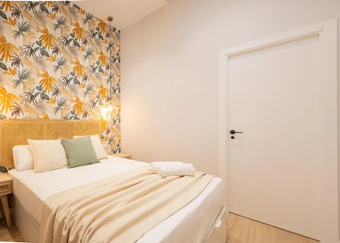 Florit Flats - The Trafalgar Iii