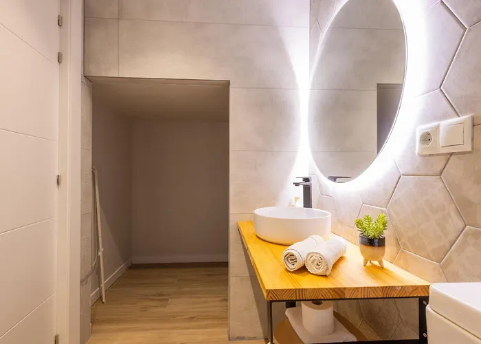 Florit Flats - The Trafalgar Iii * Valencia