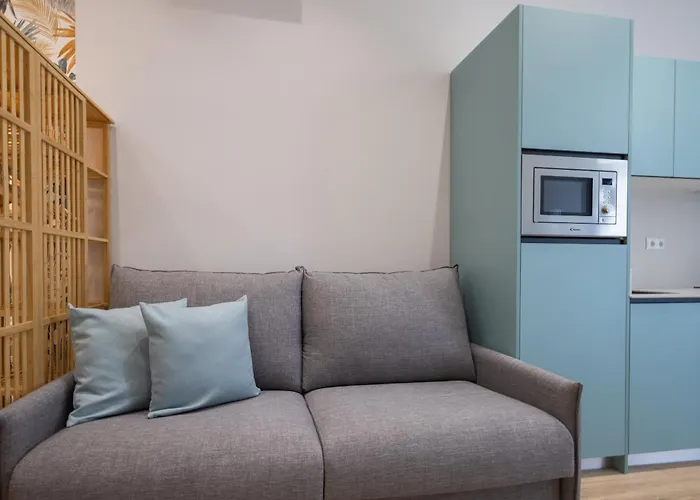 Florit Flats - The Trafalgar Iii * Walencja