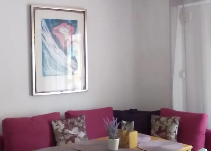 아파트 Spacious Flat In The Center *