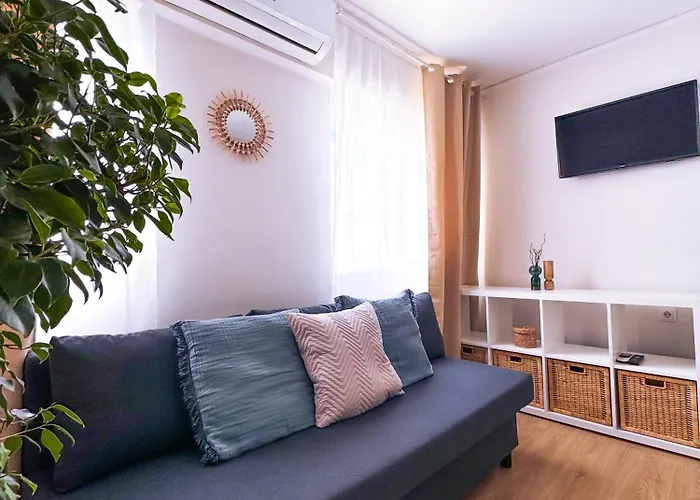 Апартаменты Aiora *