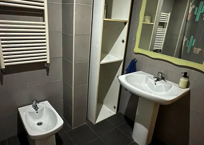 Alojamiento * Βαλένθια