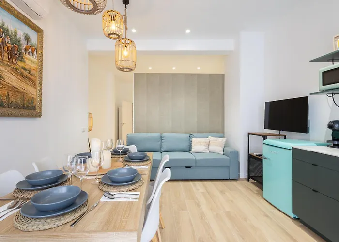 2 4 Pax, New Flat, Wifi Ac Apartment *