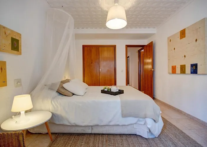 Beds & Breaks Desplat *