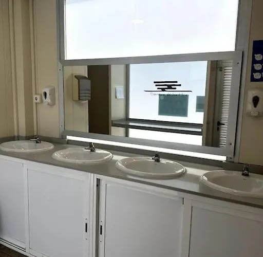 Marine Dream Πλωτό κατάλυμα