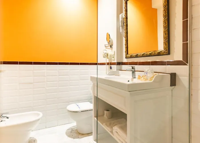 Ad Hoc Monumental 1881 Hotel 3*