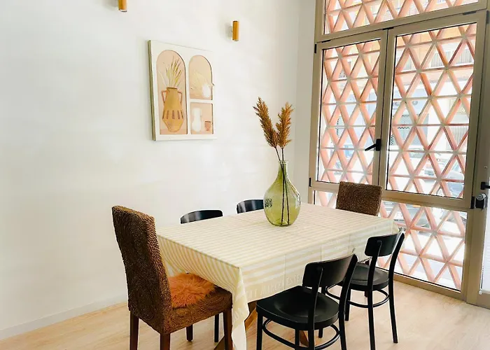 Ruzafa In فالنسيا