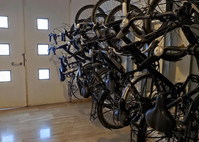 Loft Duplex Industrial Near The Sea + Bicicles 아파트