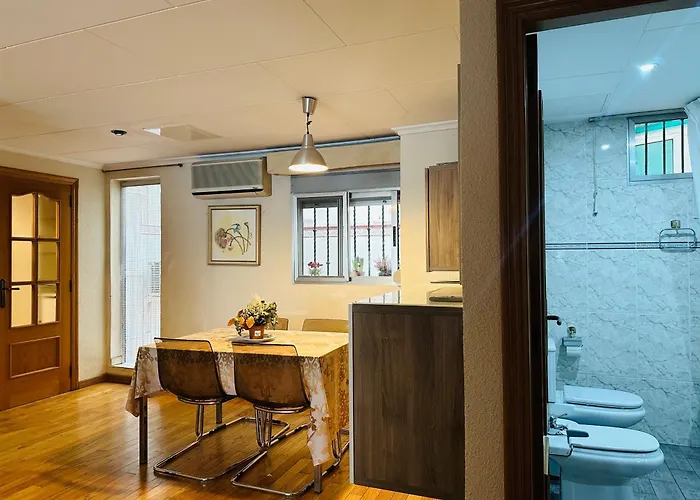 La Casa De Lili Acerca De Palacio De Musica شقة