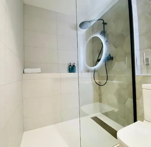 Relaxing Beachside Cabanyal Loft