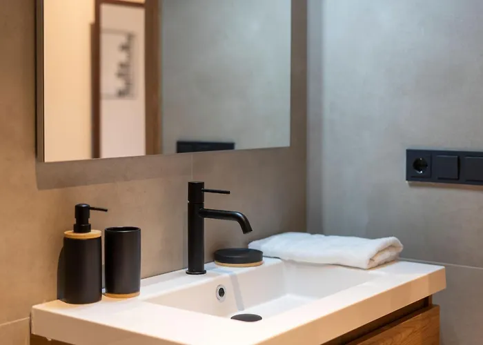 Vlc Host - Zapadores شقة