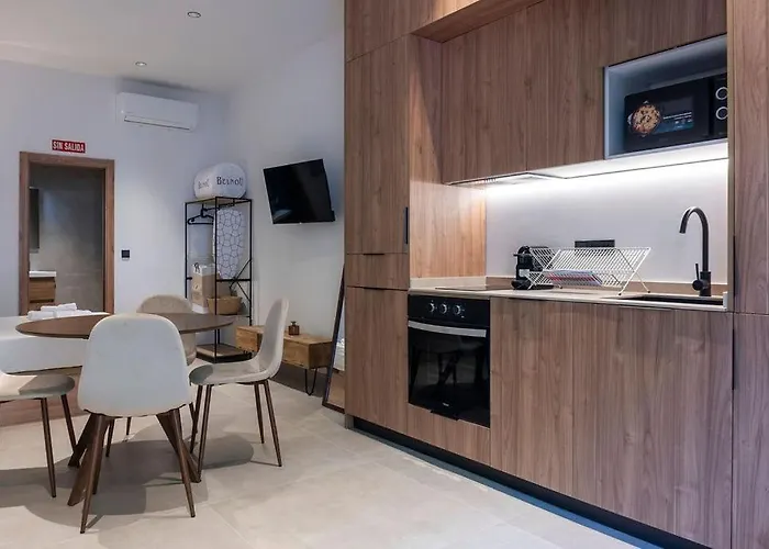 Vlc Host - Zapadores Apartmán