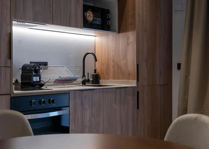 Vlc Host - Zapadores Apartmán *