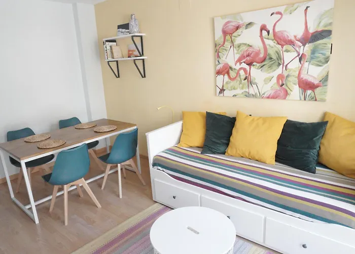 Hosted By Gracie شقة فالنسيا