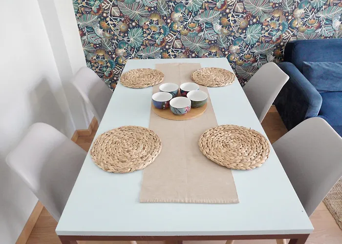 Hosted By Gracie شقة