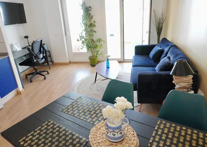 Hosted By Gracie شقة *