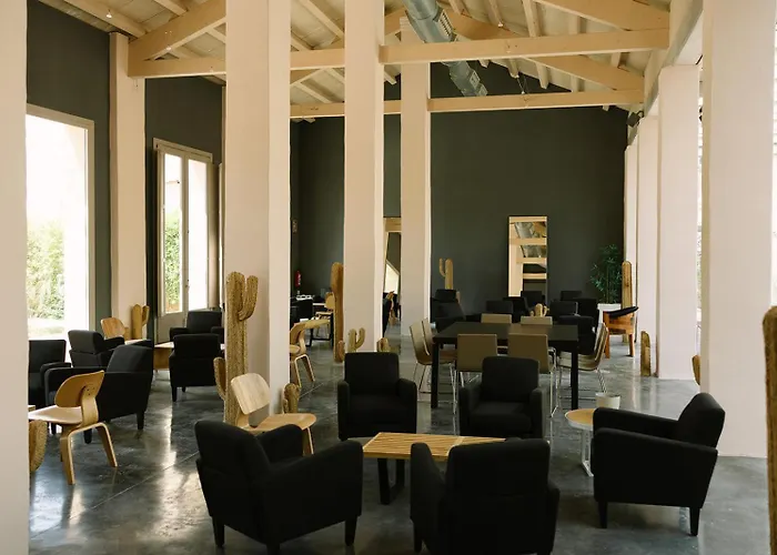 Amazing By The Fair فالنسيا