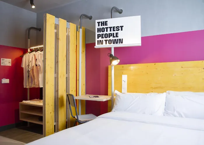 Room00 Auberge de jeunesse *
