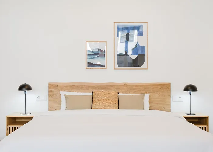 By Olala Homes Apartament *