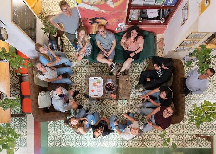 Youth By Feetup Hostel *