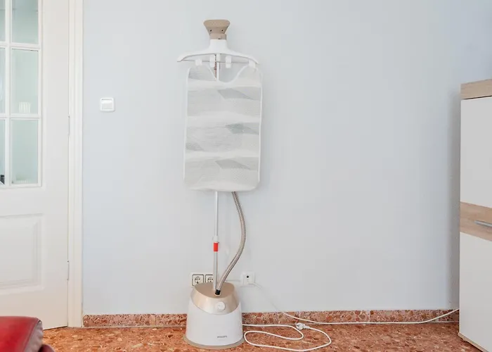 Familiar En Avenida Del Puerto 발렌시아