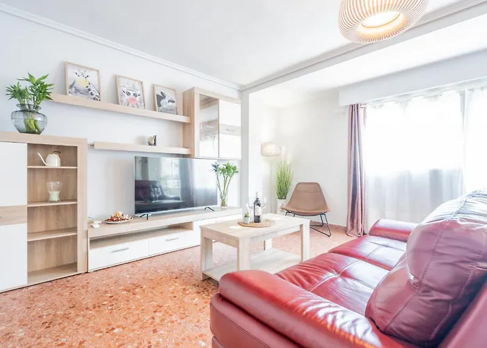 Familiar En Avenida Del Puerto 아파트