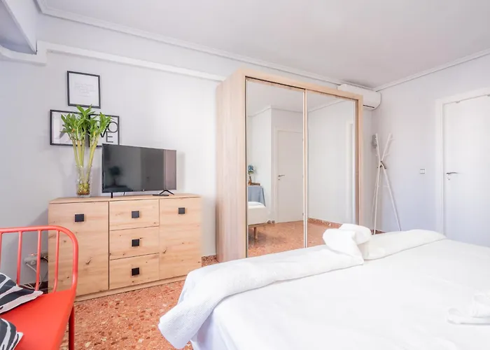 Familiar En Avenida Del Puerto Lejlighed