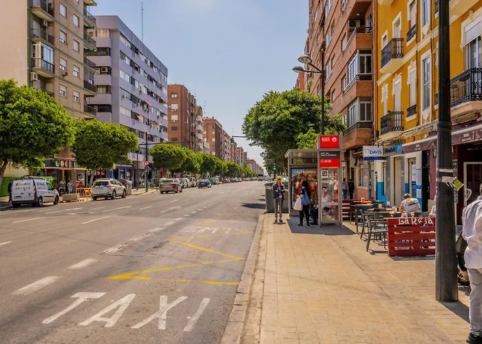 Familiar En Avenida Del Puerto *