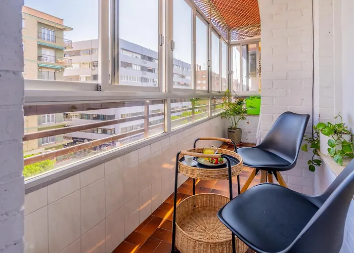 Familiar En Avenida Del Puerto