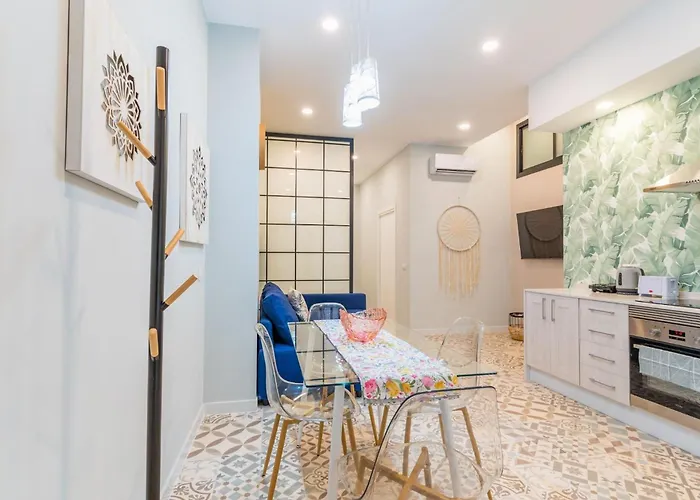 Manjon Leaves Valencia