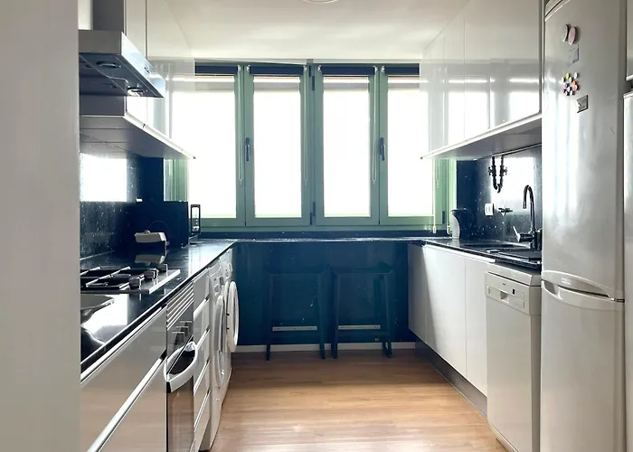 Stylish Well-connected Beachfront Flat Апартаменты Валенсия