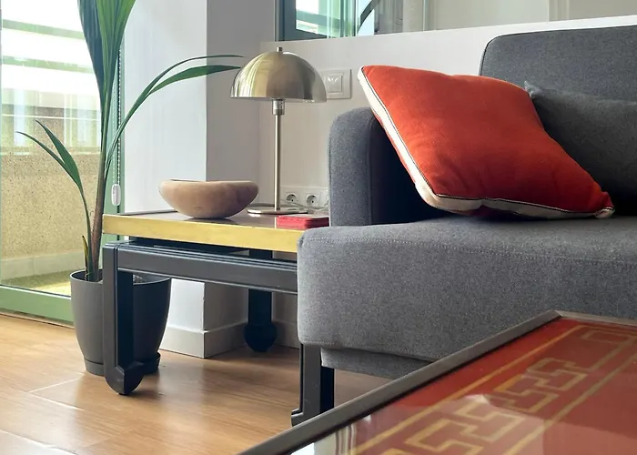 Stylish Well-connected Beachfront Flat Валенсия