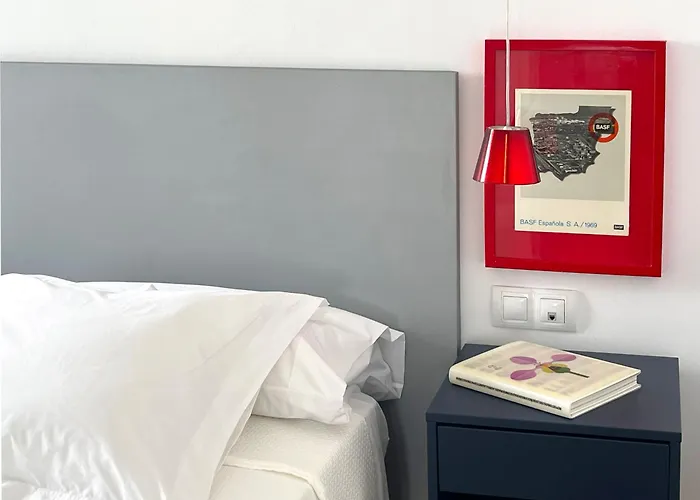 Stylish Well-connected Beachfront Flat Валенсия