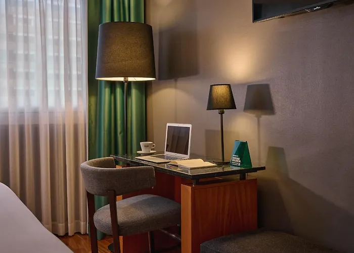 Hotel Malcom And Barret