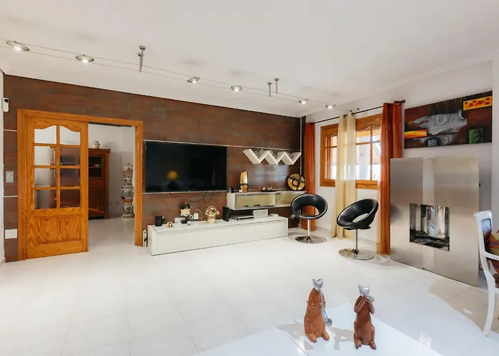 Chalet, Rodeada De Naturaleza Piscina A Doce Klm De Y 7 Del Aeropuerto * 발렌시아